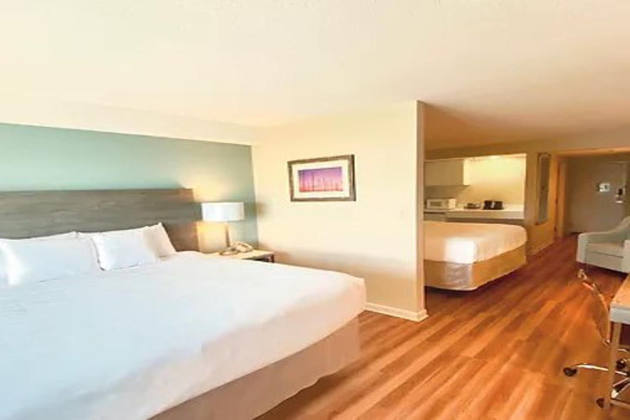 Comfort Inn At Newport Beach Middletown Eksteriør billede