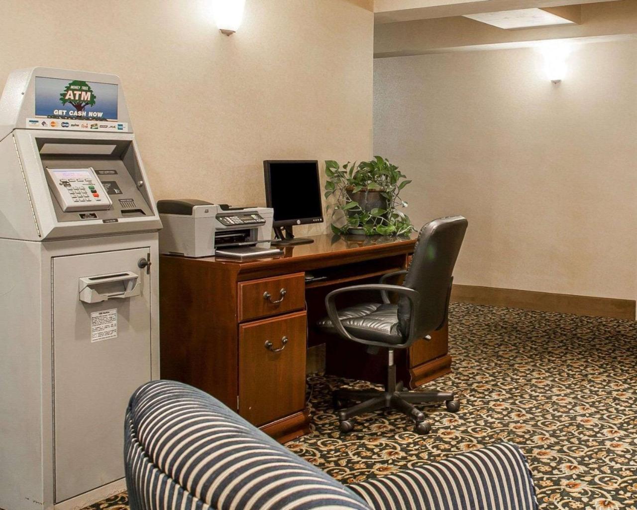 Comfort Inn At Newport Beach Middletown Eksteriør billede
